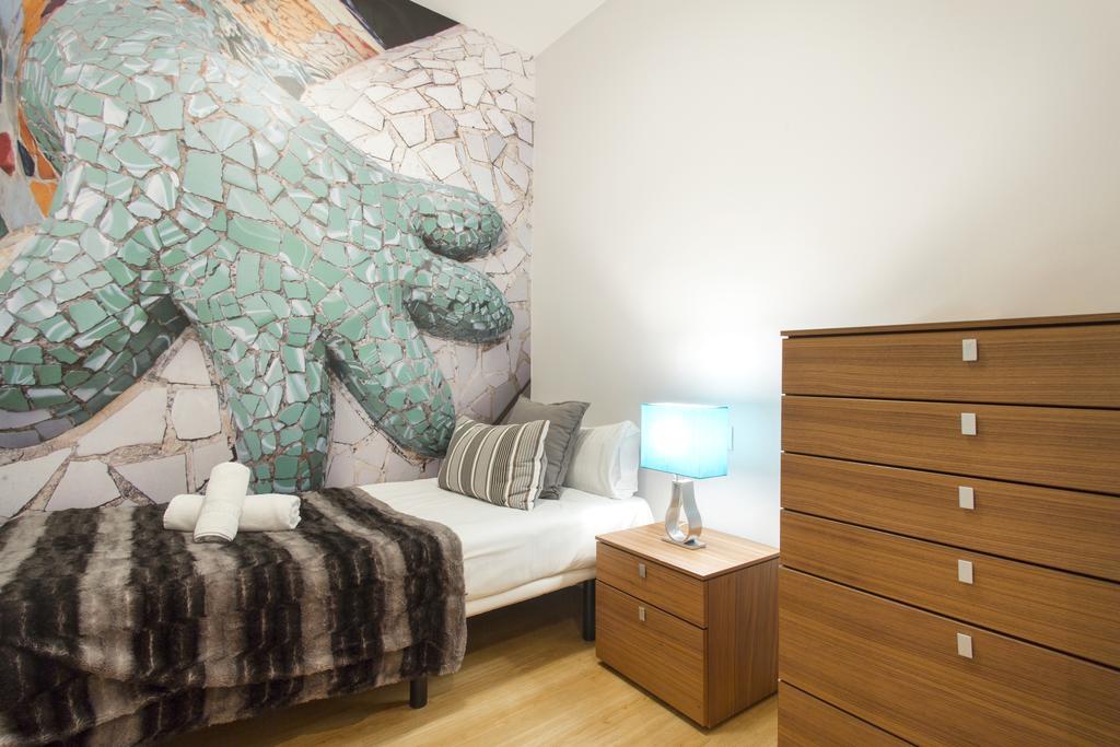 Appartamento Dailyflats Barcelona Centre Esterno foto