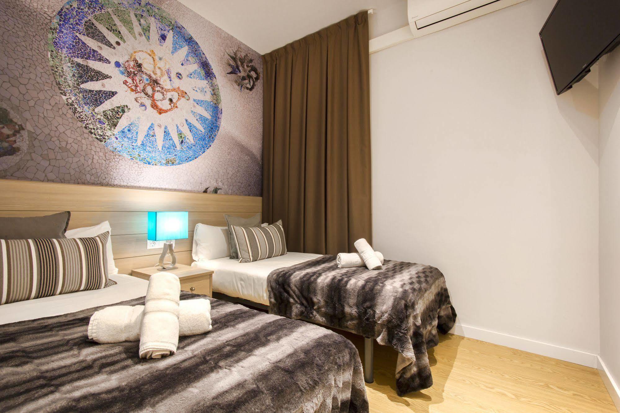 Appartamento Dailyflats Barcelona Centre Esterno foto