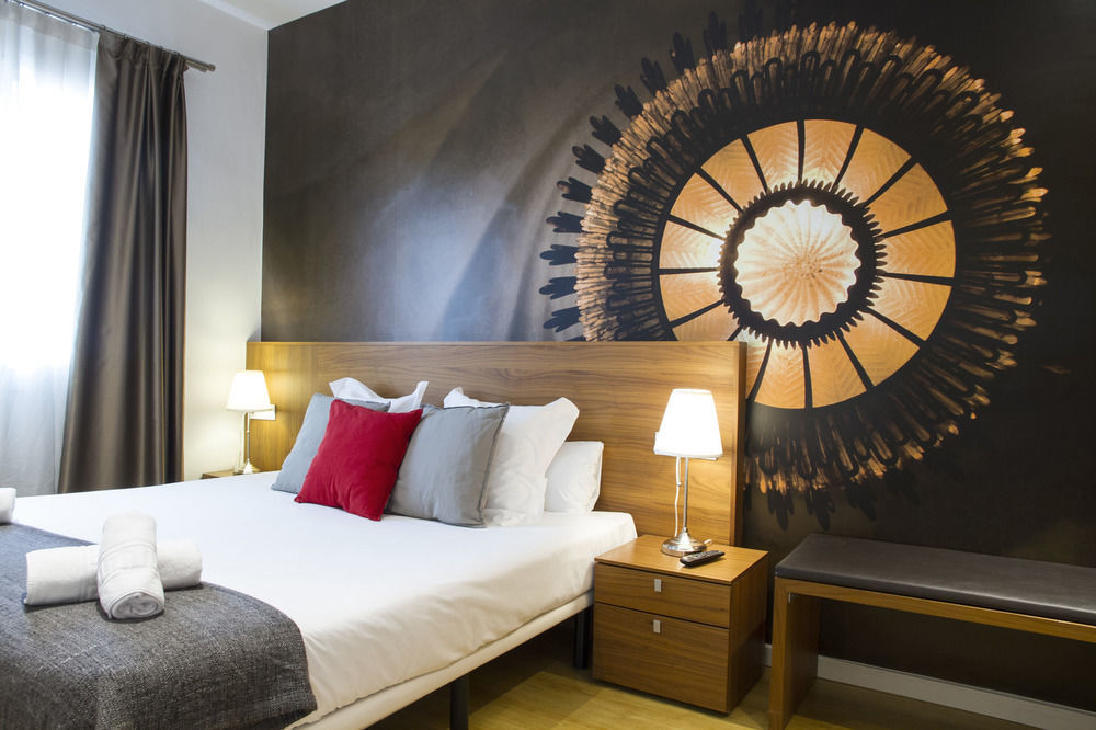 Appartamento Dailyflats Barcelona Centre Esterno foto